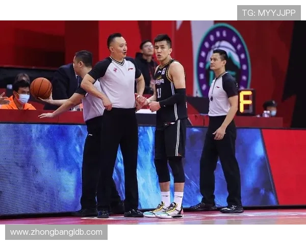 跨界视角下CBA联赛足球式攻防节奏对篮球战术演变的启示与思考