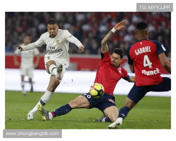 法甲俱乐部商业化进程分析：从竞技到资本的转变